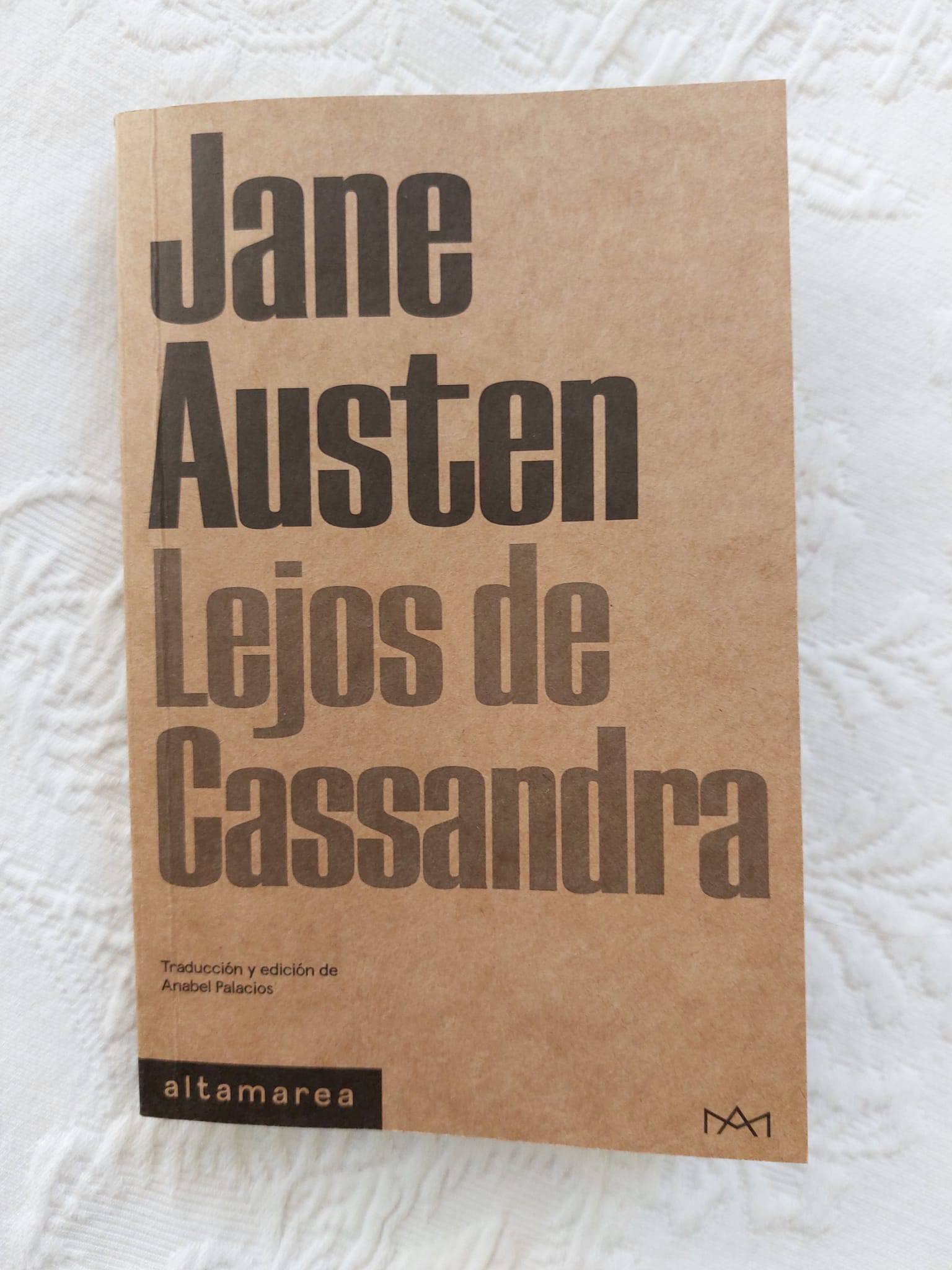 Crítica: Lejos de Cassandra